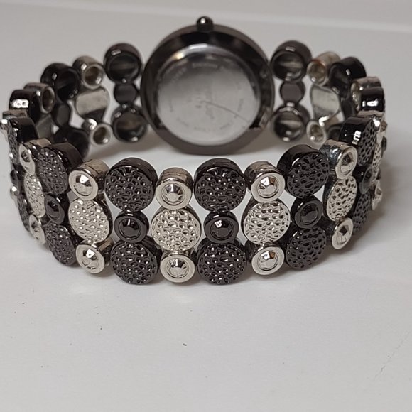 Black And Silver Tone Stretch Watch - Picture 4 of 13